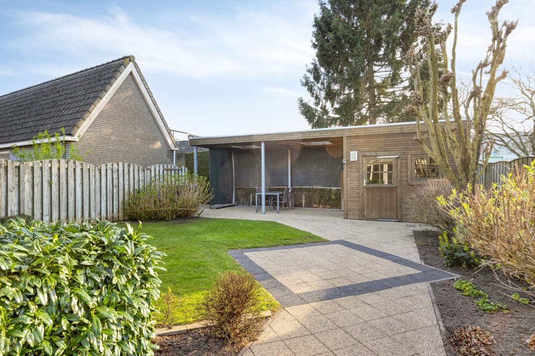 Foto 47 van Mgr. Nolenslaan 36