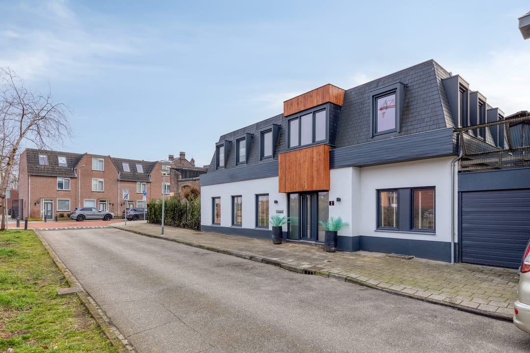 Foto 47 van Prinses Marijkestraat 1