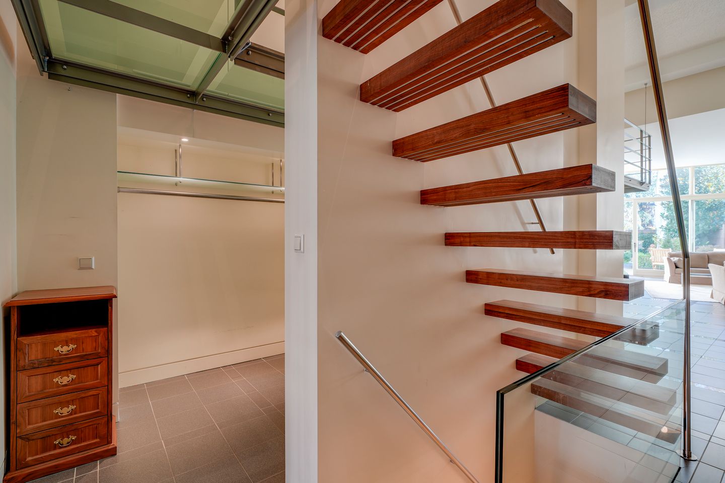 Photo 10 of Nieuwegracht 8