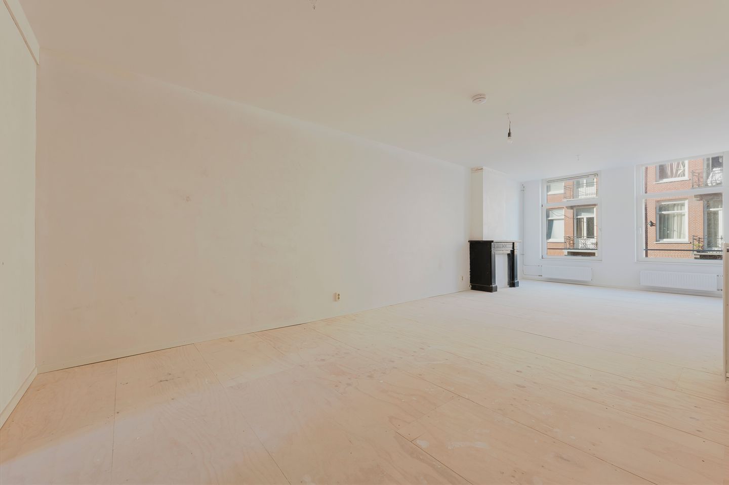 Photo 4 of Camperstraat 3-2