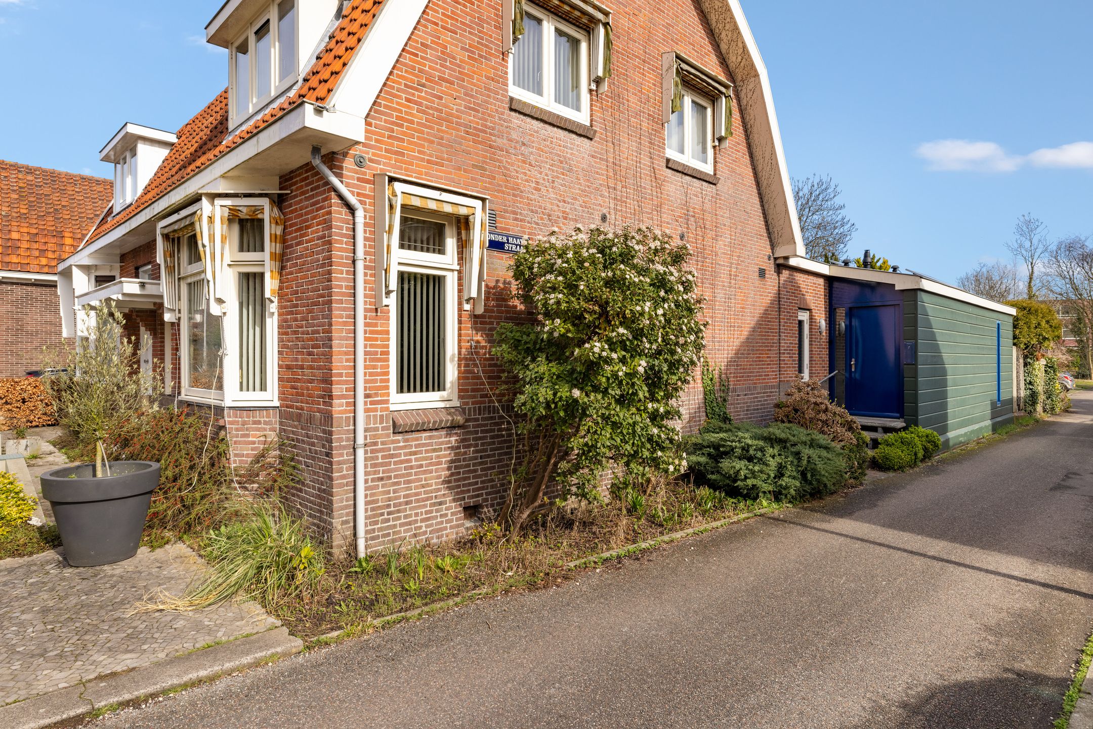 Foto 3 van Zuideinde 389