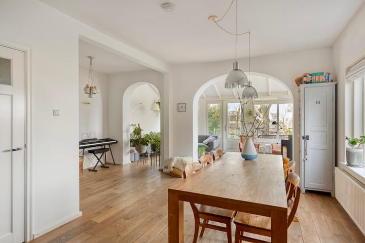 Foto 4 van van der Veurweg 16