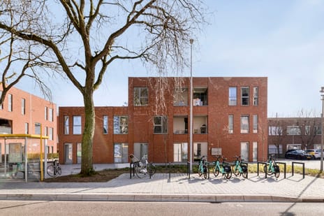 undefined main image