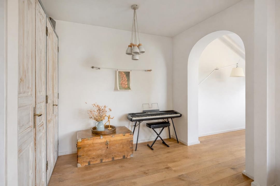 Foto 11 van van der Veurweg 16