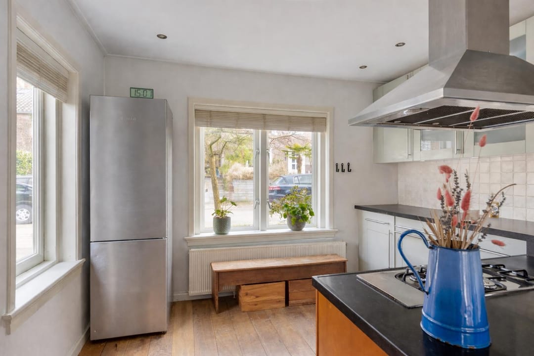 Foto 13 van van der Veurweg 16