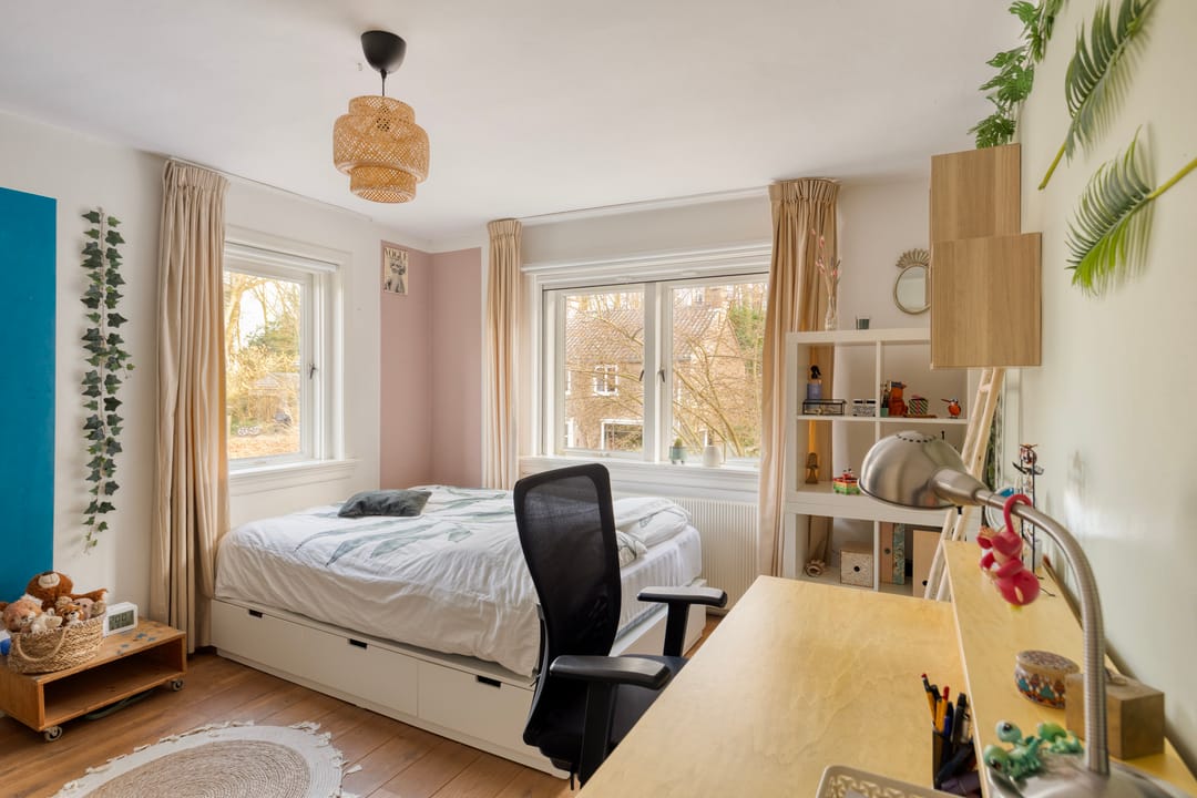 Foto 17 van van der Veurweg 16