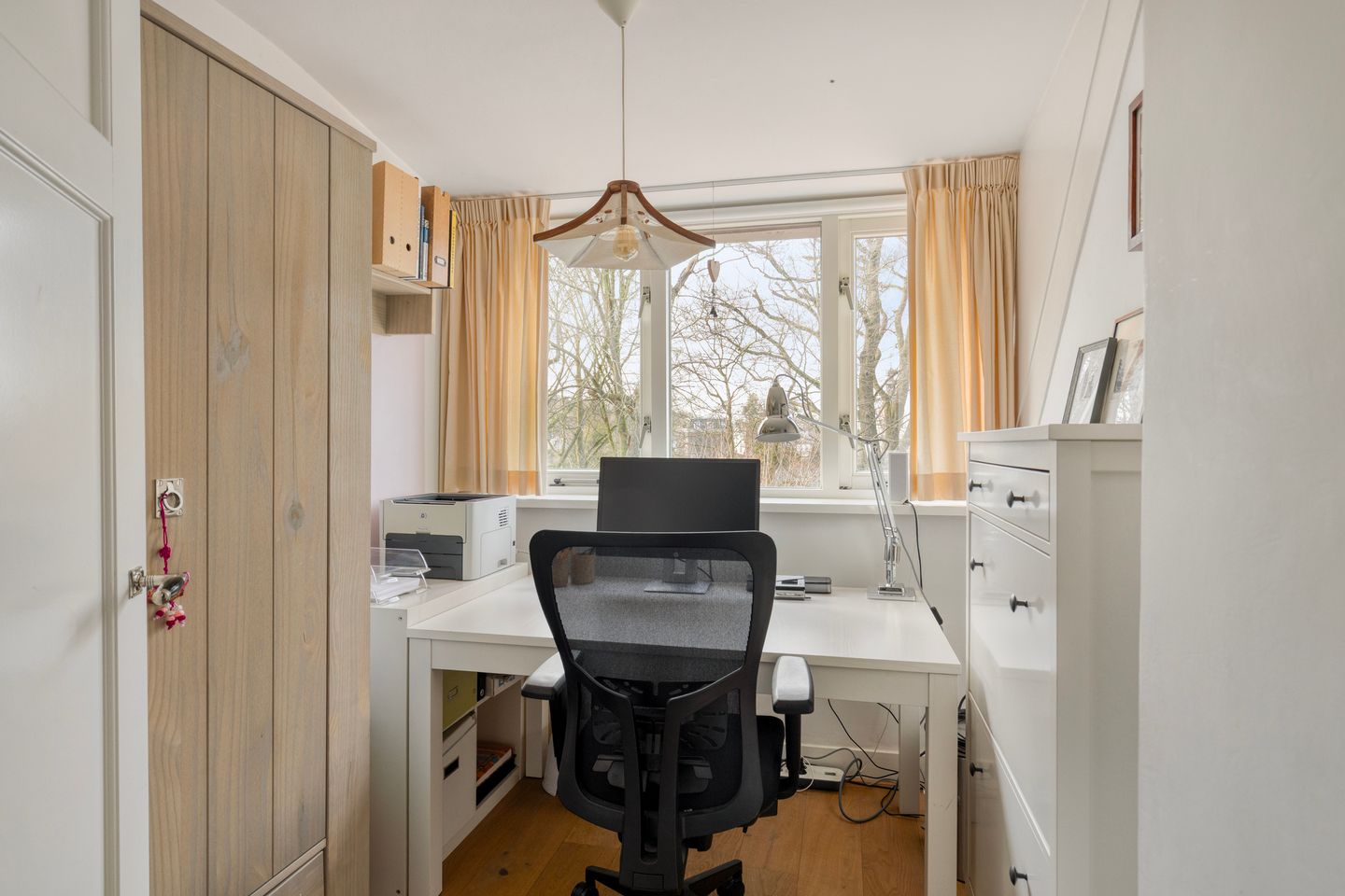 Foto 20 van van der Veurweg 16