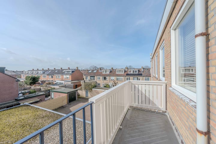 Photo 2 of Mauritsstraat 15