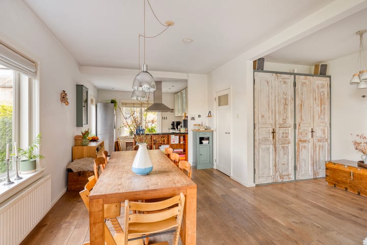 Foto 5 van van der Veurweg 16