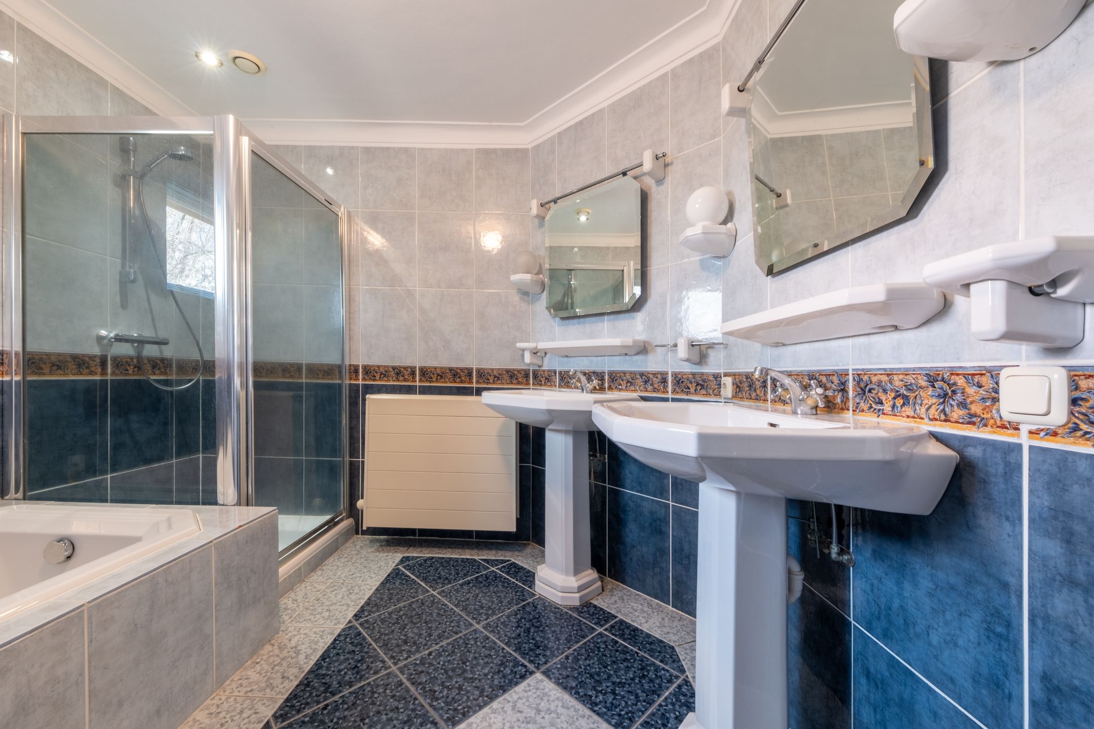 Foto 30 van Roomsterweg 9