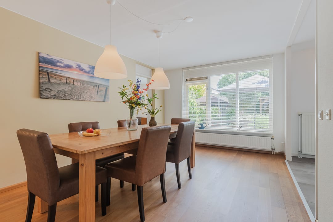 Move-in ready family home with garage and solar panels in Bergen op Zoom — 7