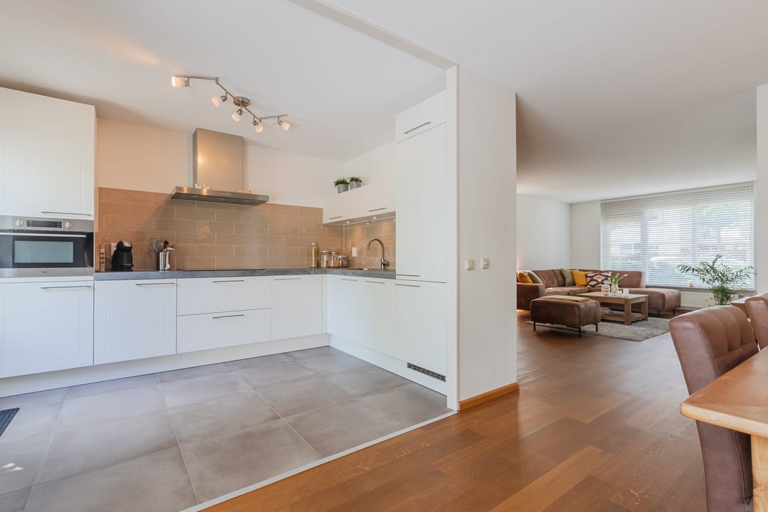 Move-in ready family home with garage and solar panels in Bergen op Zoom — 9