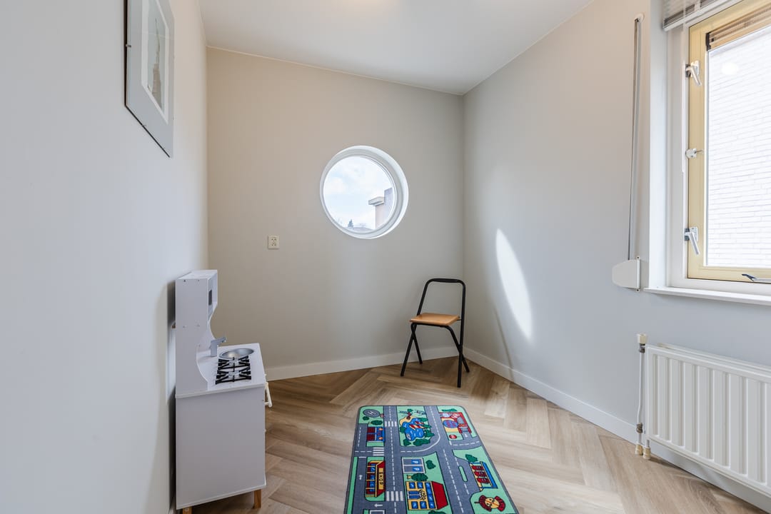 Move-in ready family home with garage and solar panels in Bergen op Zoom — 27