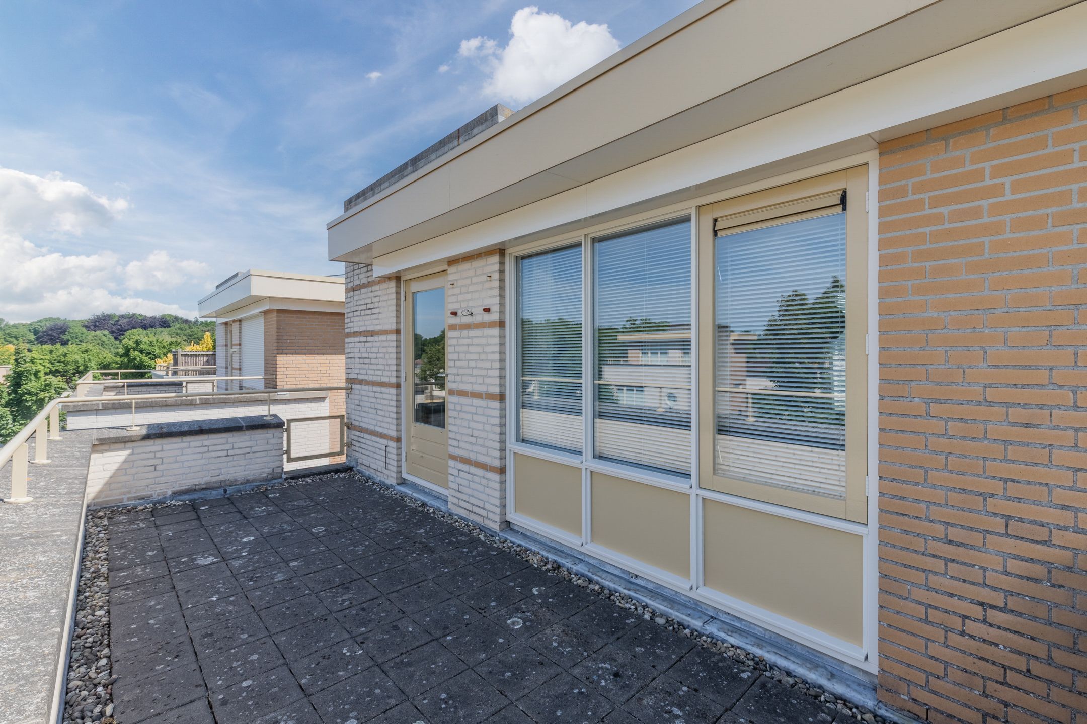 Move-in ready family home with garage and solar panels in Bergen op Zoom — 37