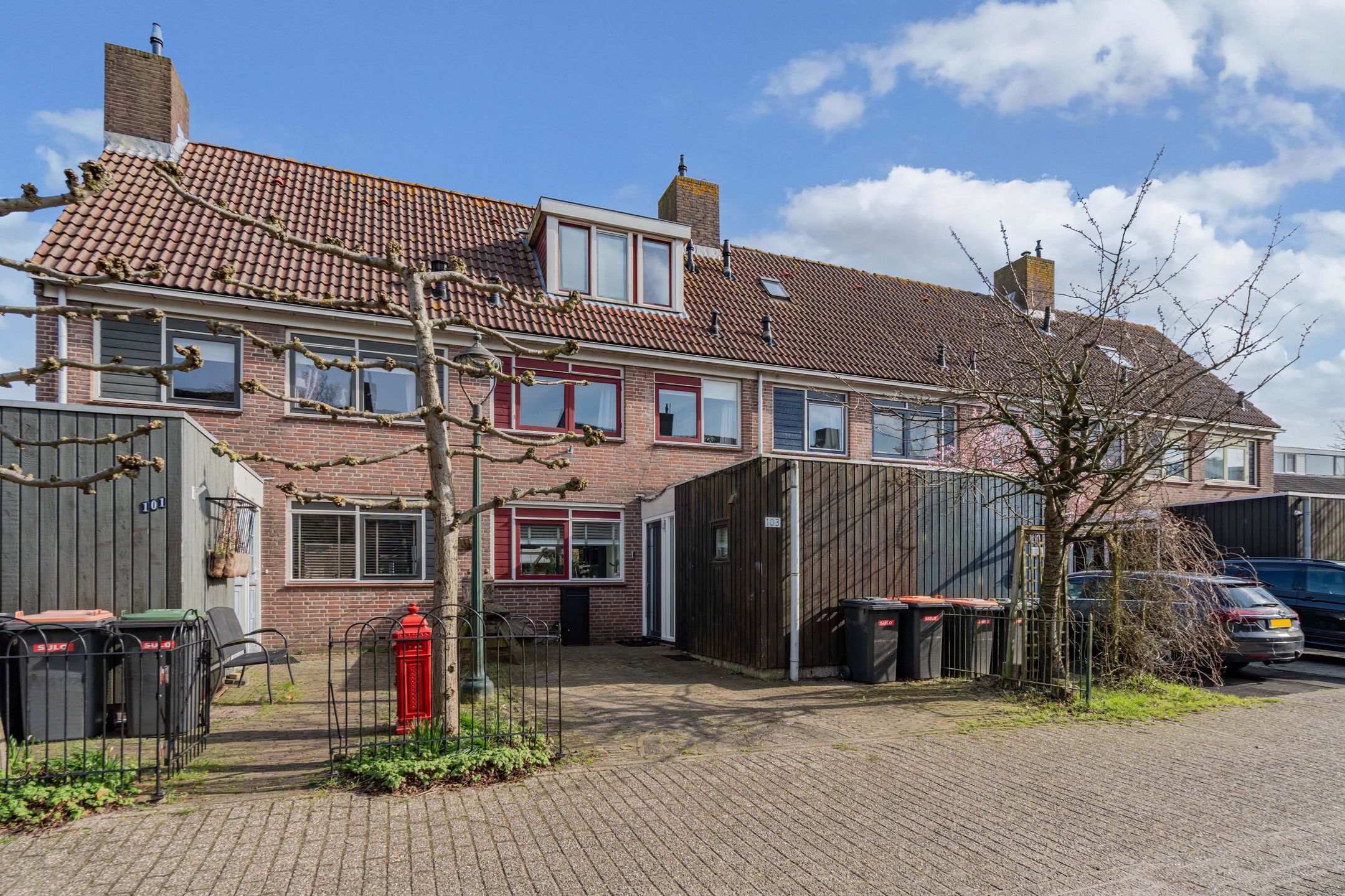 Buying a house in The Netherlands., De Pollen 103