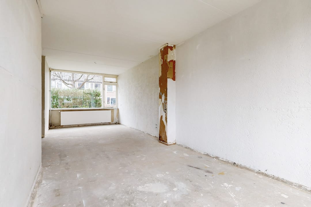 Spacious corner residence with ample natural light and three bedrooms in Zevenbergen — 13