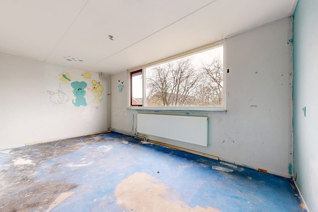 Spacious corner residence with ample natural light and three bedrooms in Zevenbergen — 22