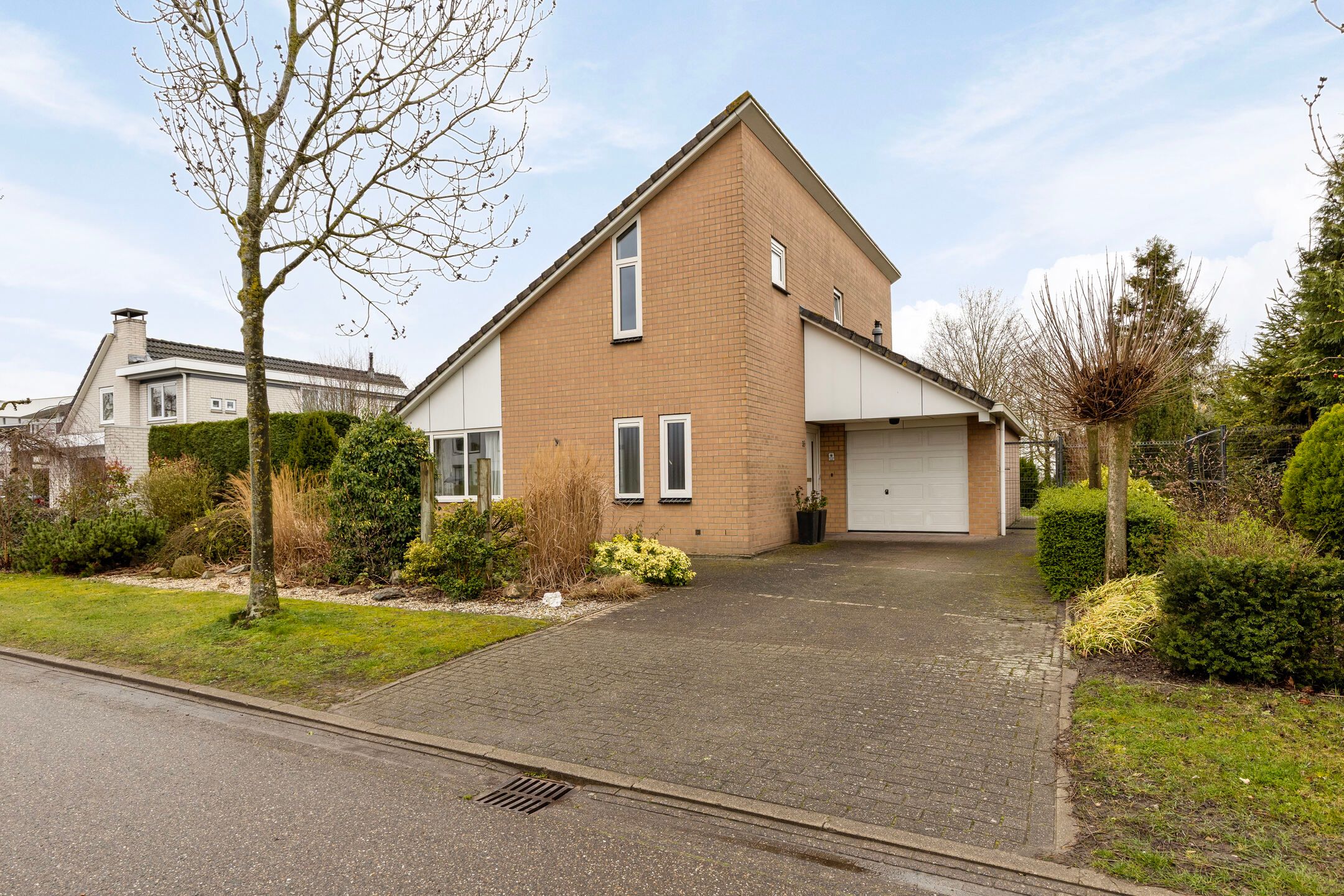 Buying a house in The Netherlands., Blokjesplaat 35