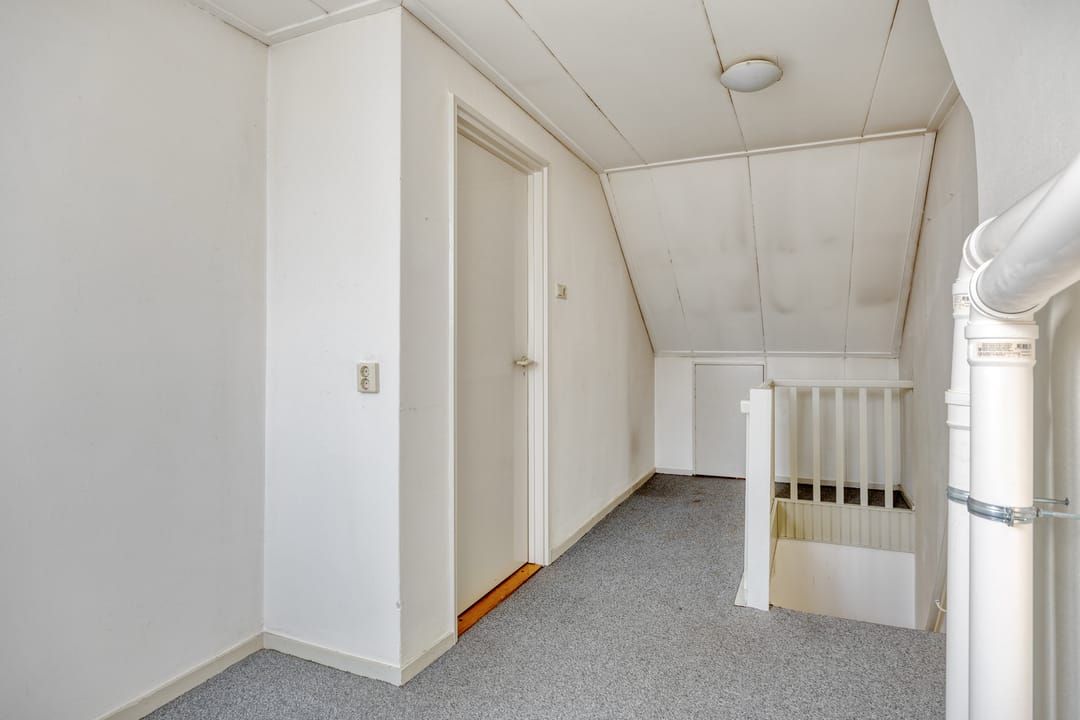 Photo 16 of Brederostraat 47