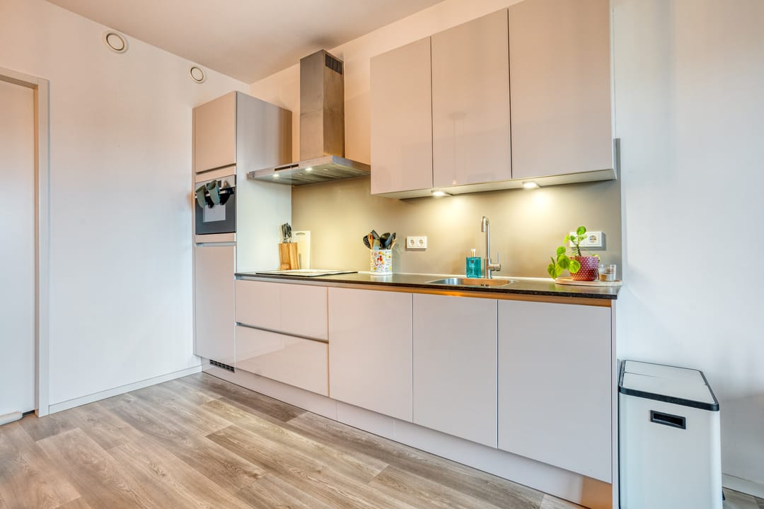 Photo 7 of Raadhuislaan 7-H