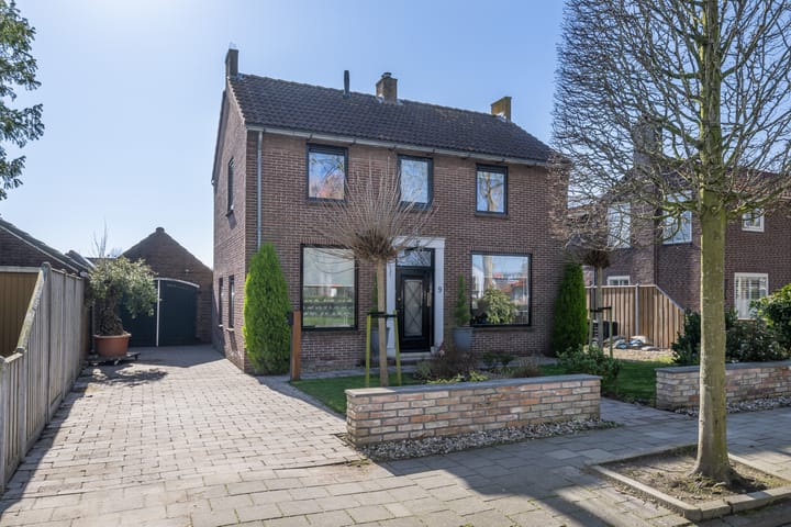 Secretaris Rooijlaan 9