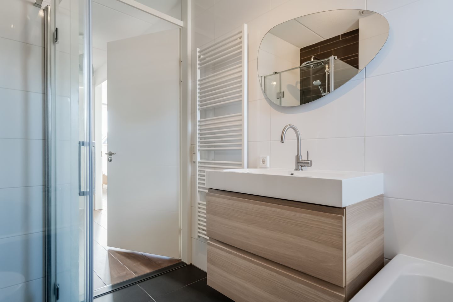 Foto 25 van Kastanjeleane 90