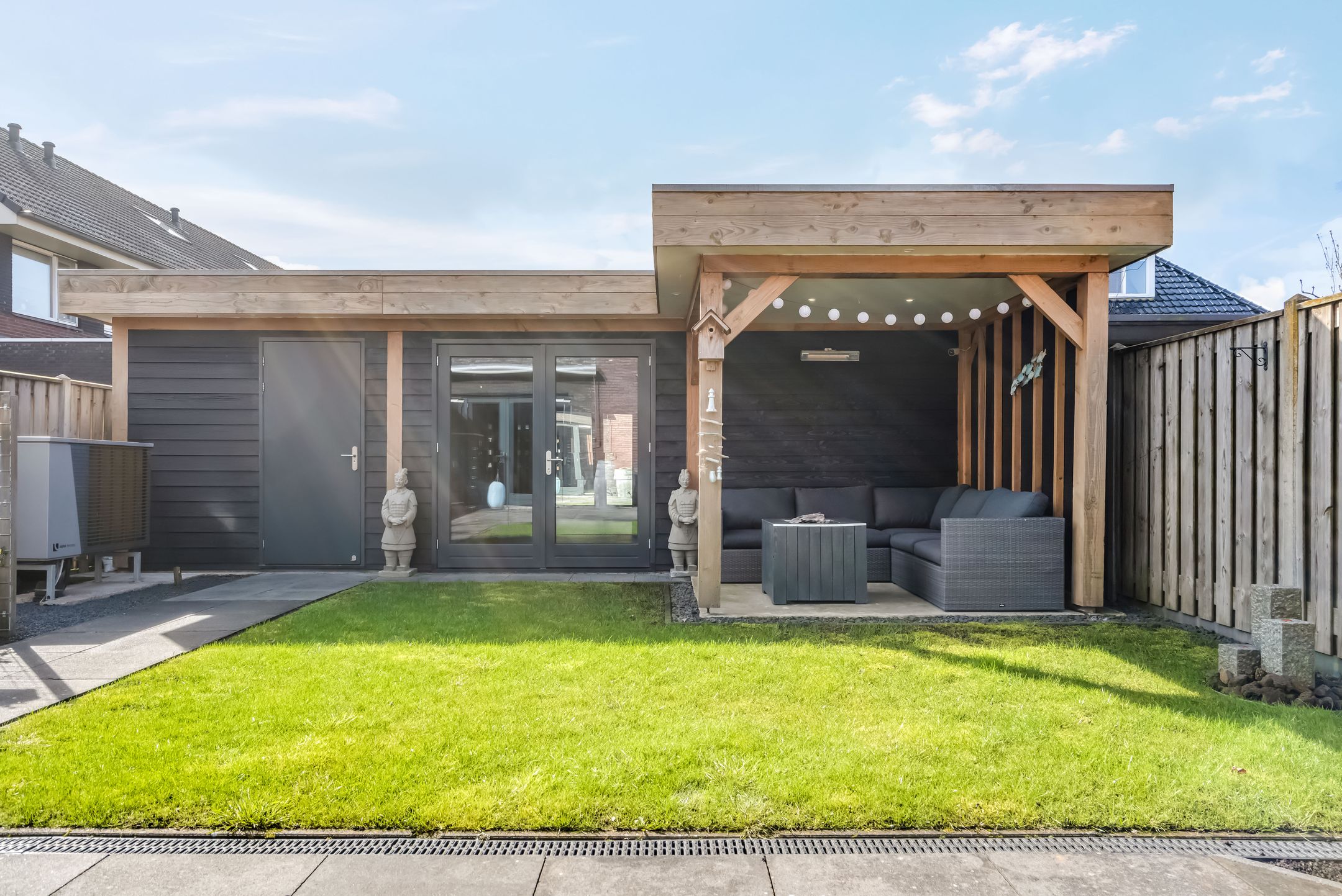 Foto 30 van Kastanjeleane 90