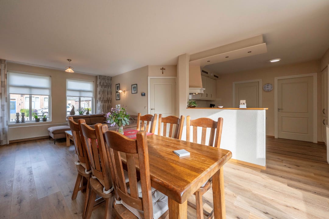 Foto 16 van Bovenstraat 7