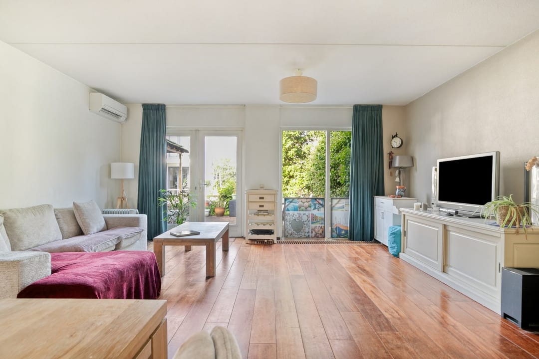 Photo 8 of Vaartweg 13-A