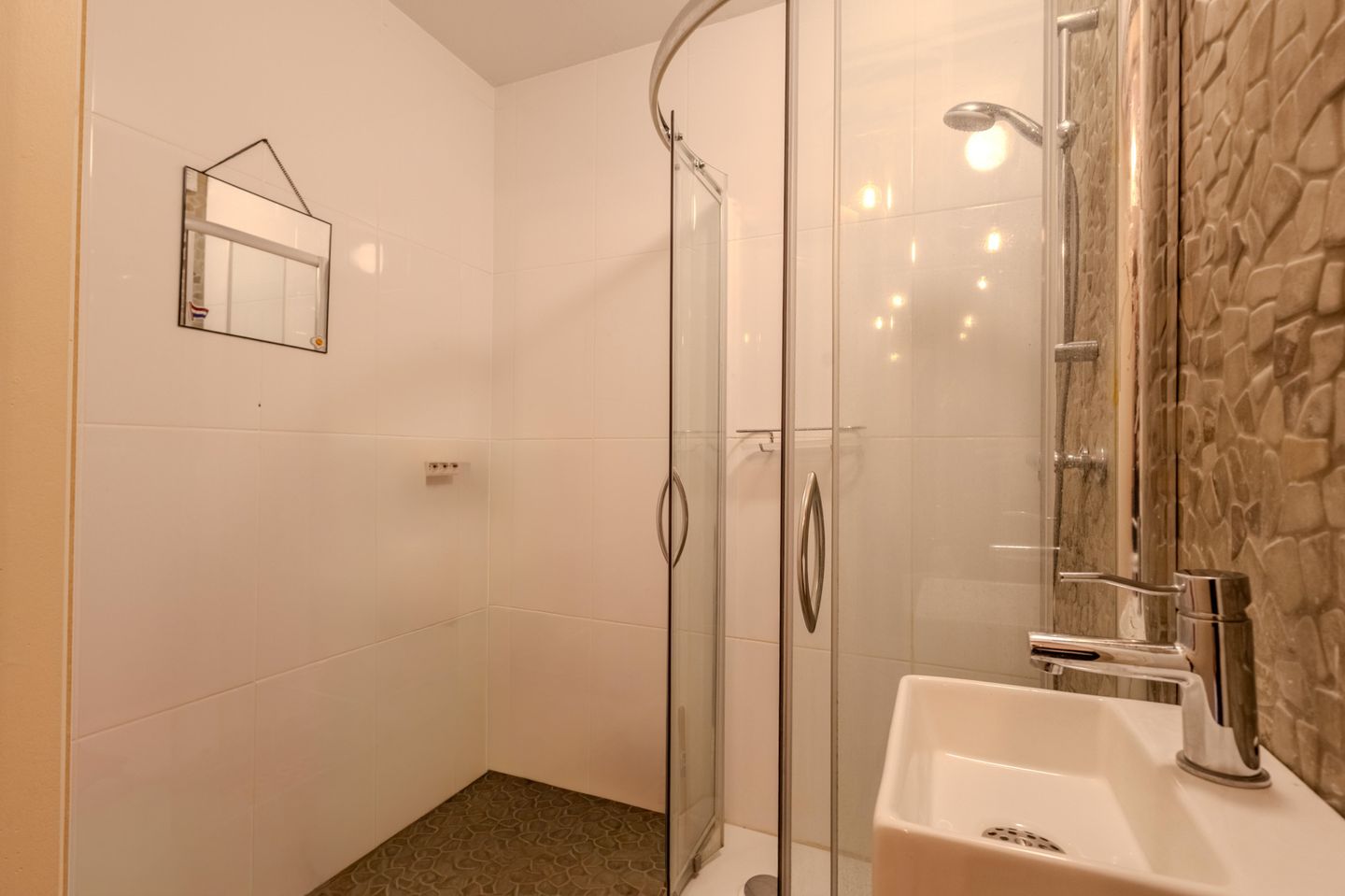 Foto 34 van Kapelstraat 7-A