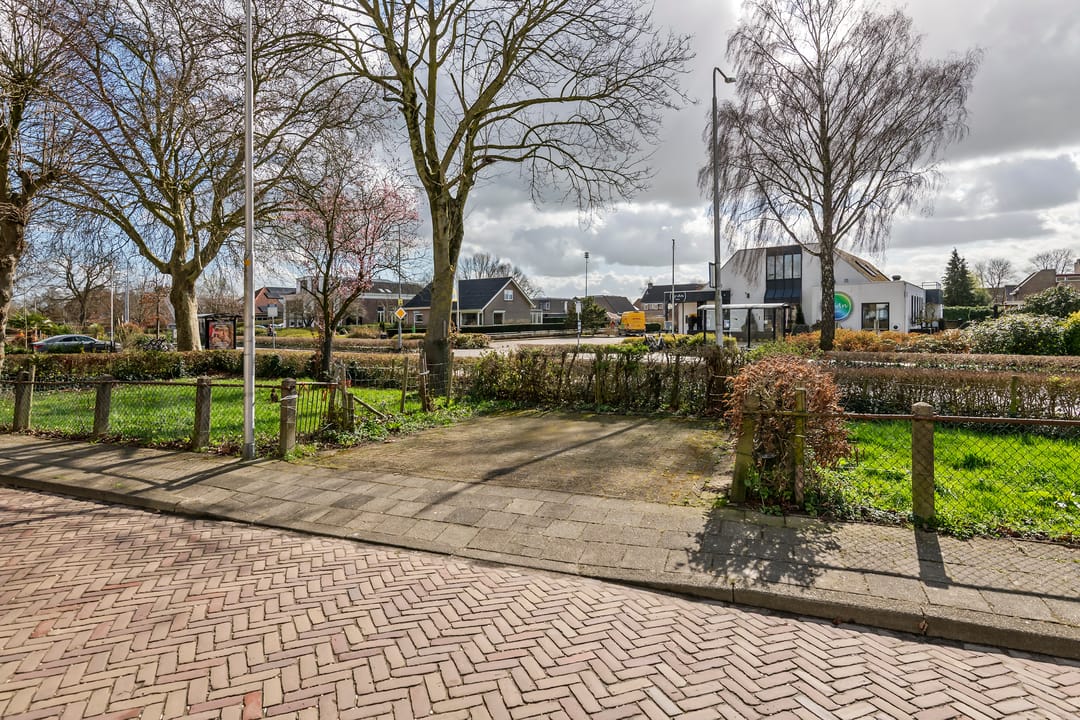 Detached Home with Character and Endless Possibilities in Maurik — 10