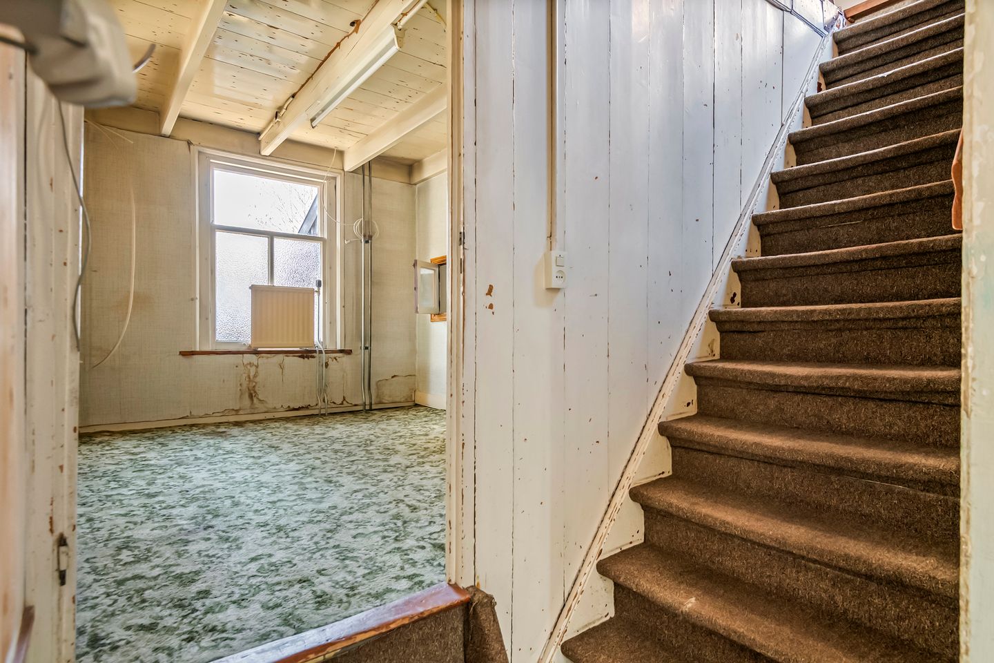 Detached Home with Character and Endless Possibilities in Maurik — 32