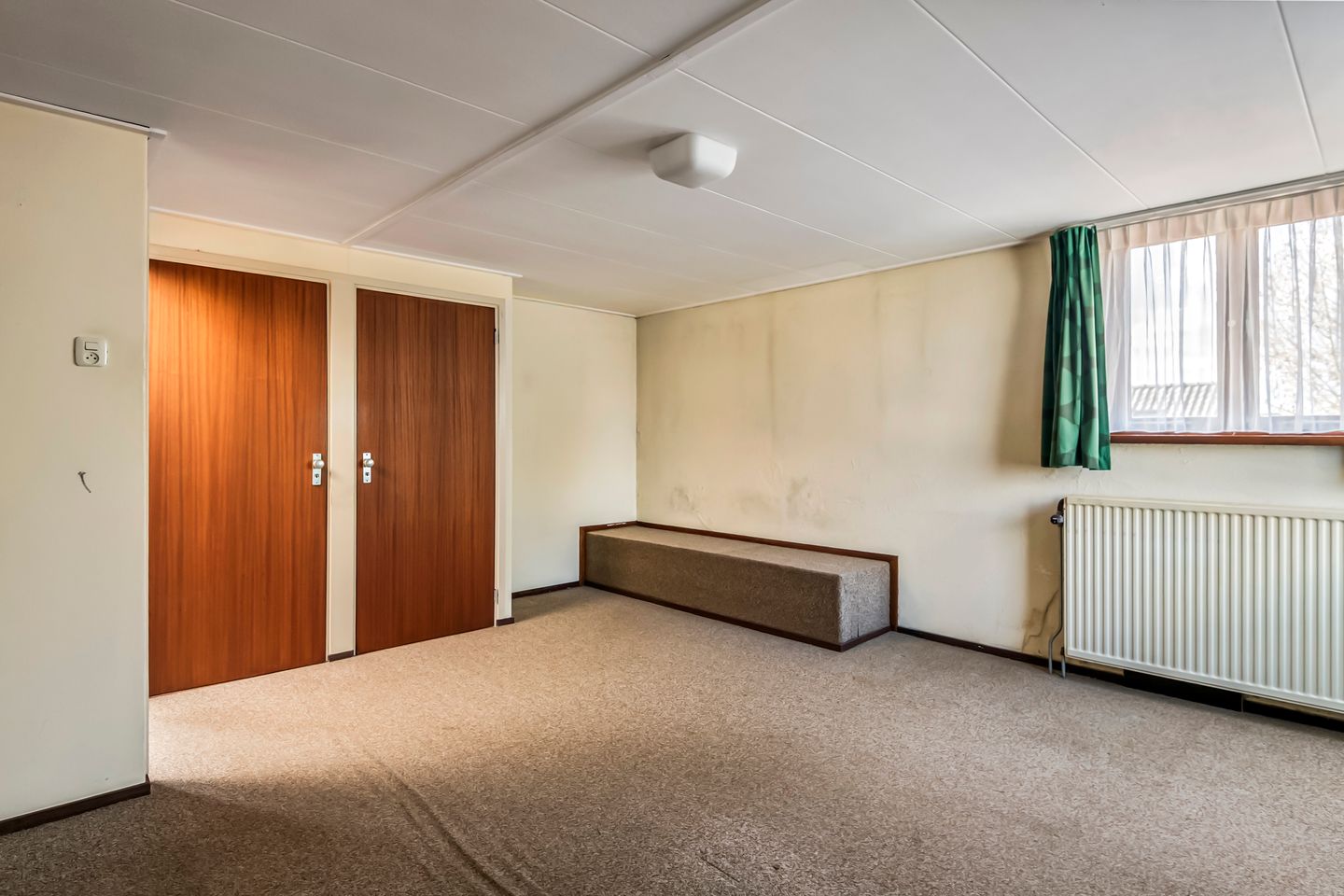 Detached Home with Character and Endless Possibilities in Maurik — 54