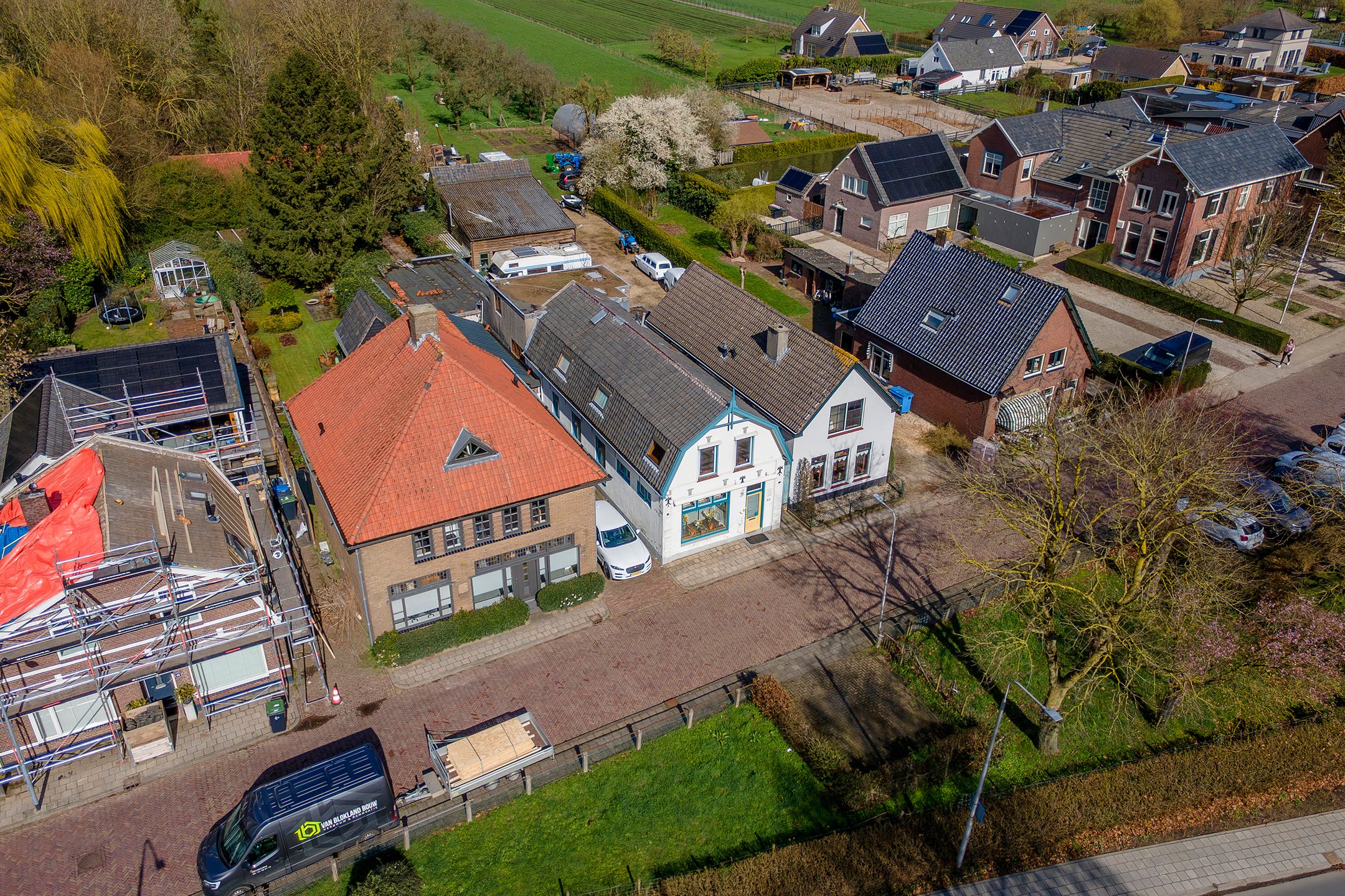 Detached Home with Character and Endless Possibilities in Maurik — 63