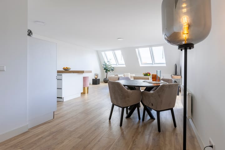 Photo 4 of Dam 1-B07