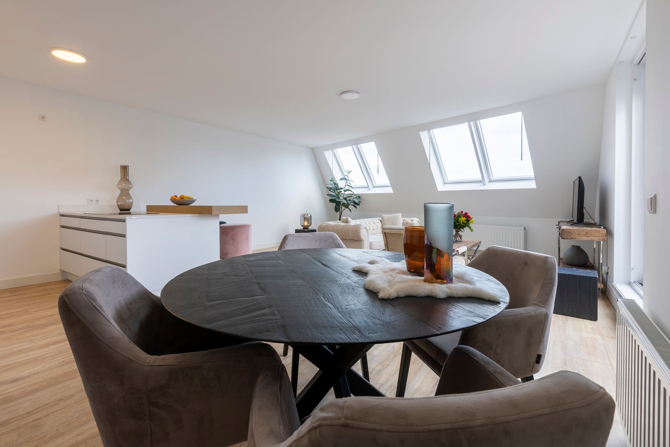 Photo 12 of Dam 1-B07