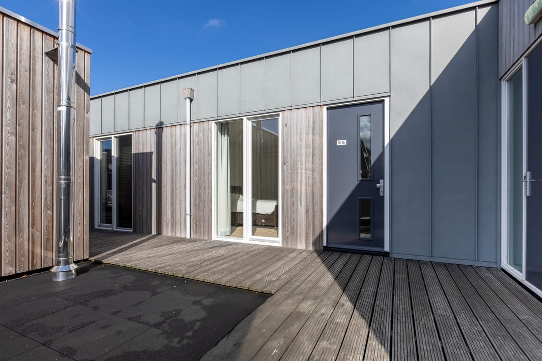 Photo 37 of Dam 1-B07