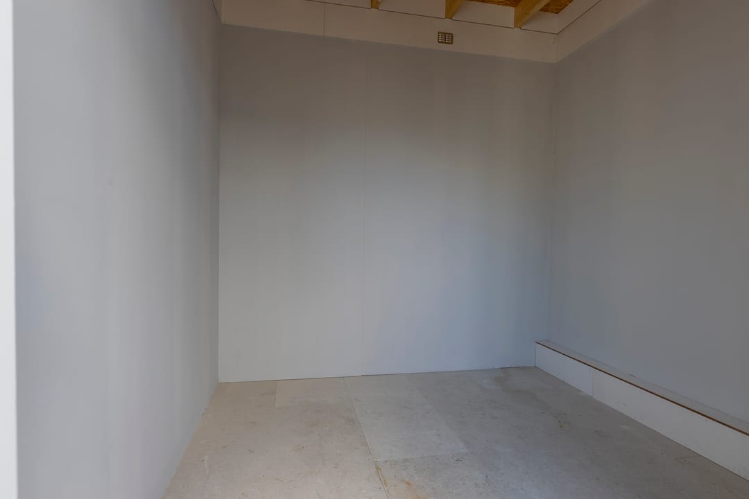 Photo 23 of Dam 1-B07