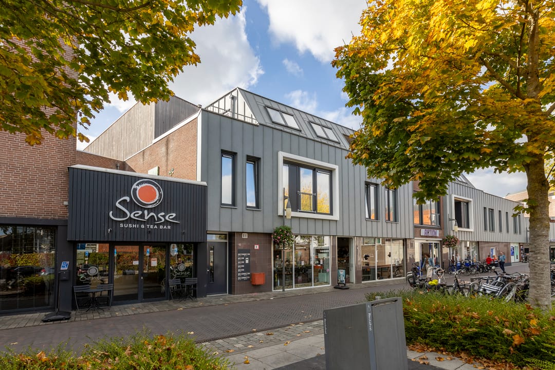 Photo 32 of Dam 1-B07