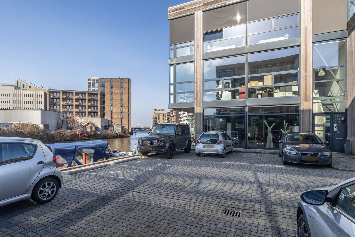 Bekijk foto 2 van Asterweg 109-111