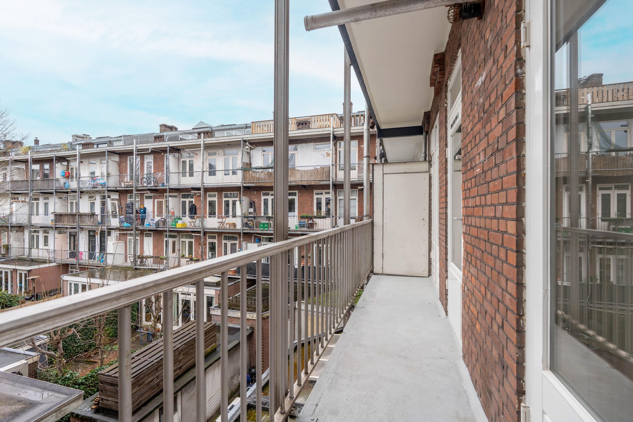 Charming and Bright 2-Bedroom Apartment with Sunny South-Facing Balcony in Oud-West — 21