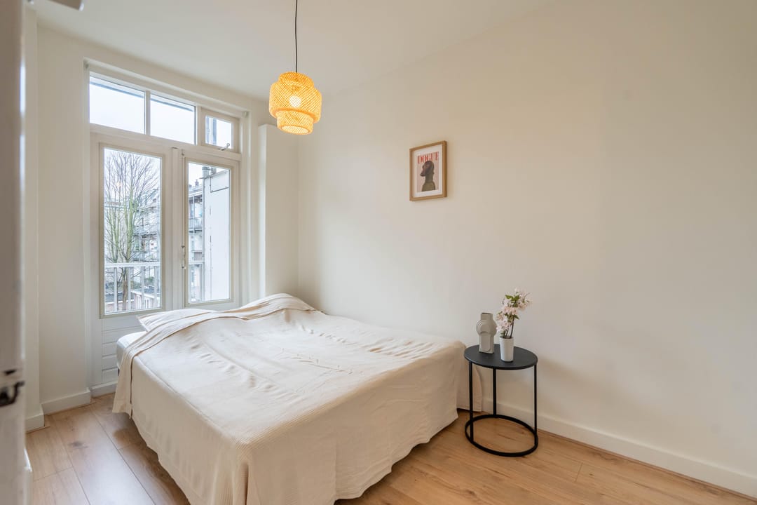 Charming and Bright 2-Bedroom Apartment with Sunny South-Facing Balcony in Oud-West — 16