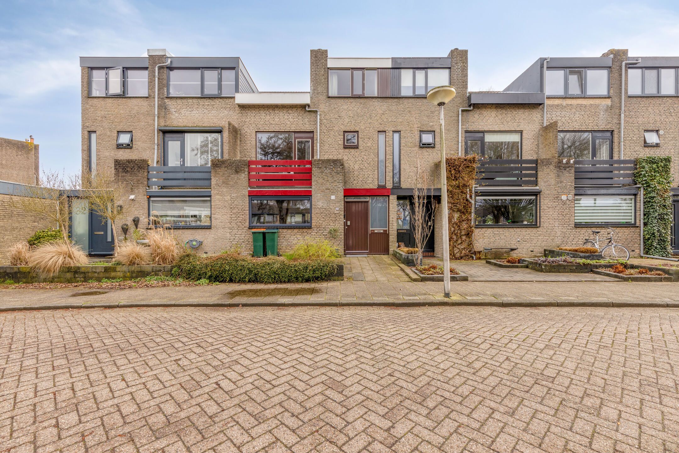 Buying a house in The Netherlands., Arena 30