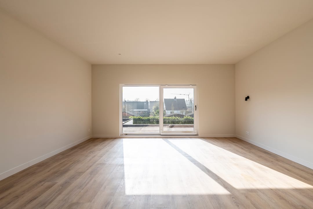 Spacious and Renovated Family Bungalow with 6 Bedrooms in Meerle — 21
