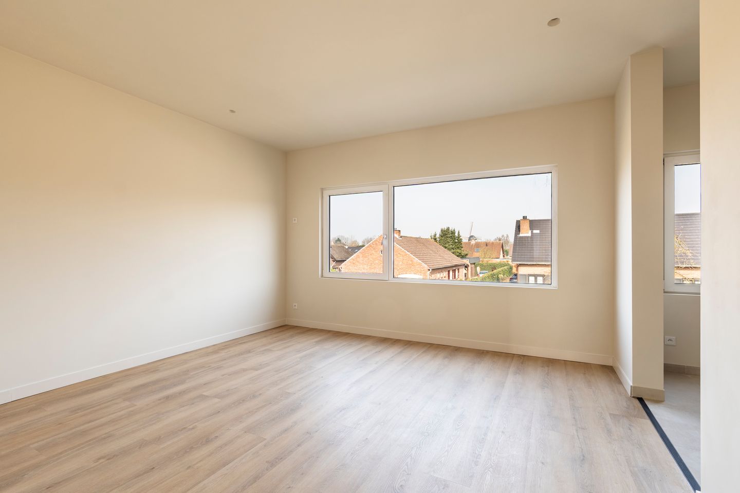 Spacious and Renovated Family Bungalow with 6 Bedrooms in Meerle — 31