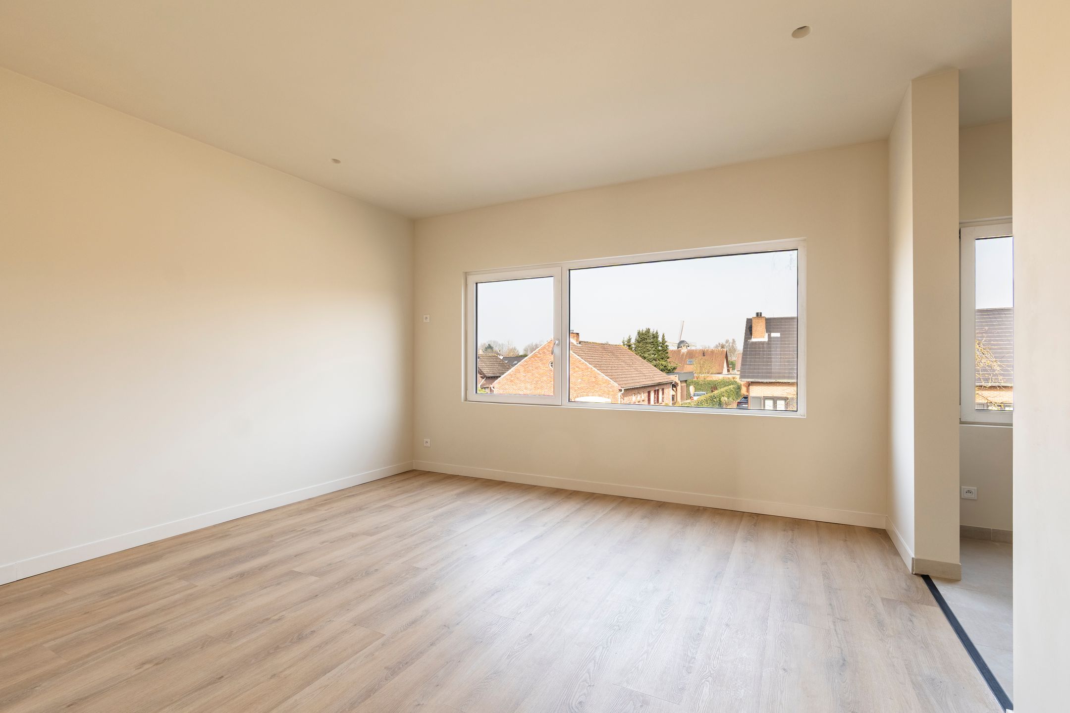 Spacious and Renovated Family Bungalow with 6 Bedrooms in Meerle — 29