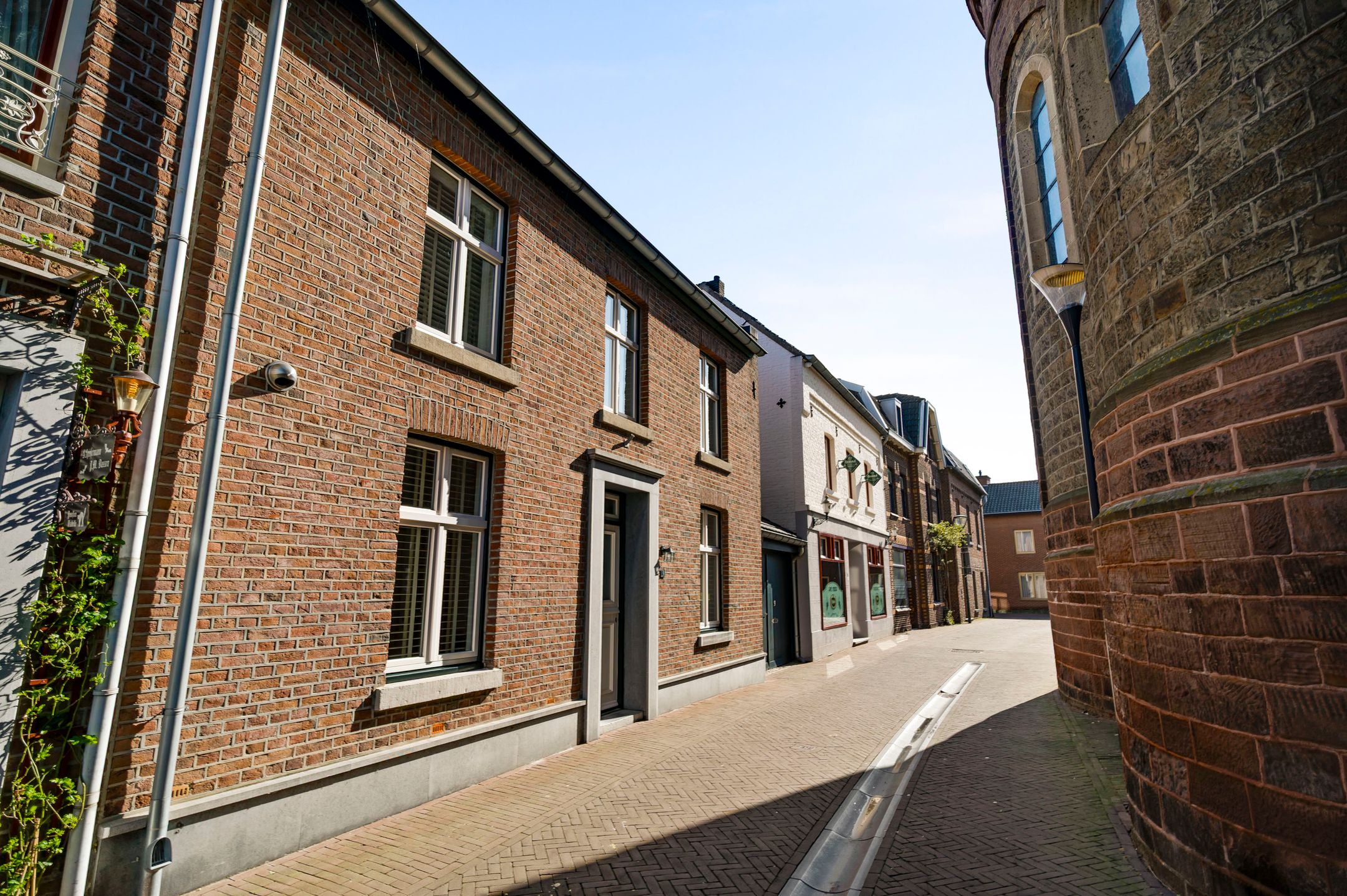 Foto 3 van Achter de Kerk 3