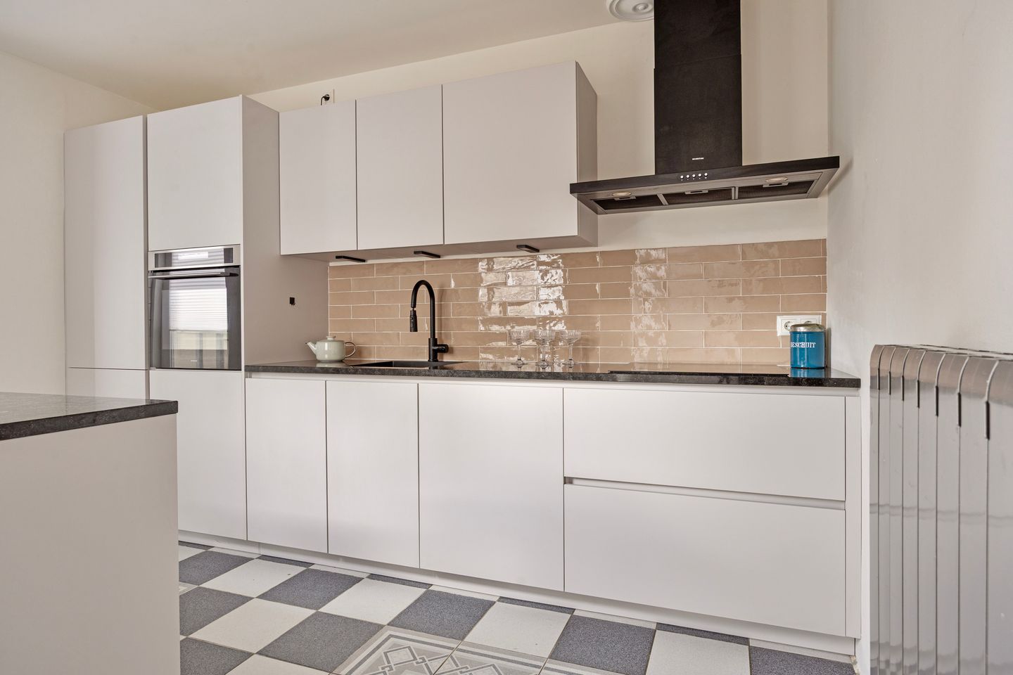 Photo 14 of Seringenstraat 14