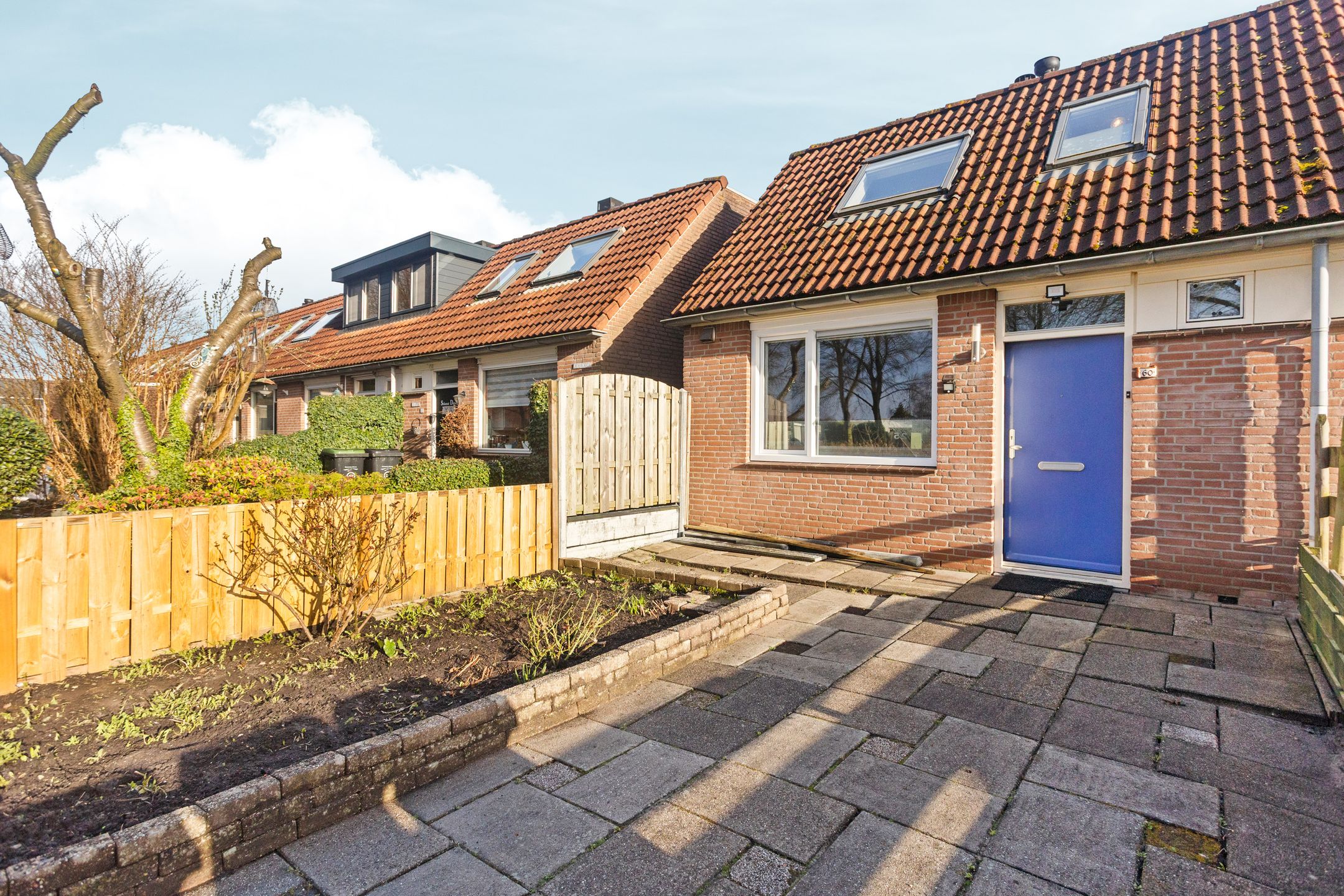 Spacious End-Terrace House with Garden Room in Almere-Buiten — 47