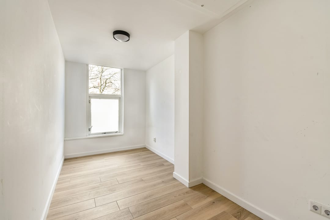 Photo 8 of Hoogstraat 104